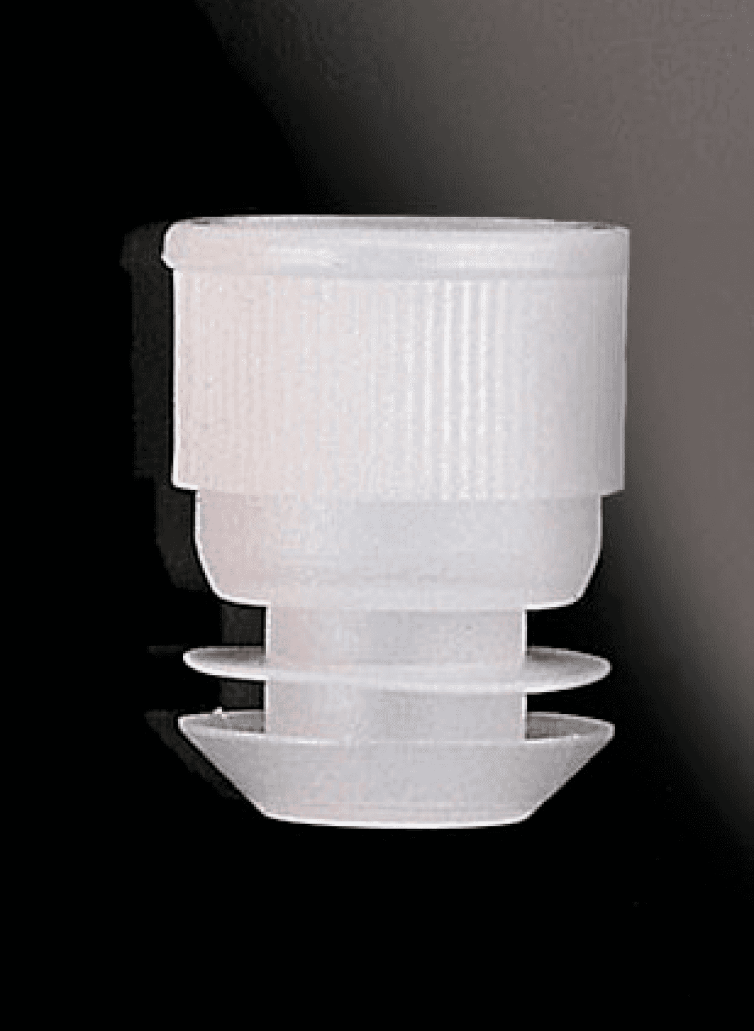 Bouchon rentrant à ailettes en polyéthylène 14,5mm blanc