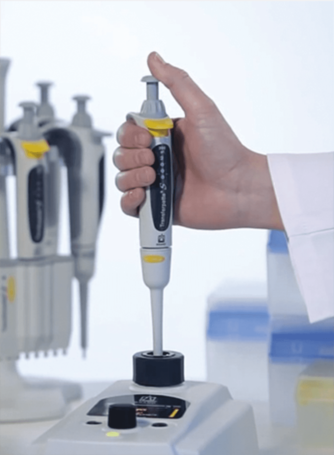 Contrôleur d'étanchéité pour micropipettes PLT unit