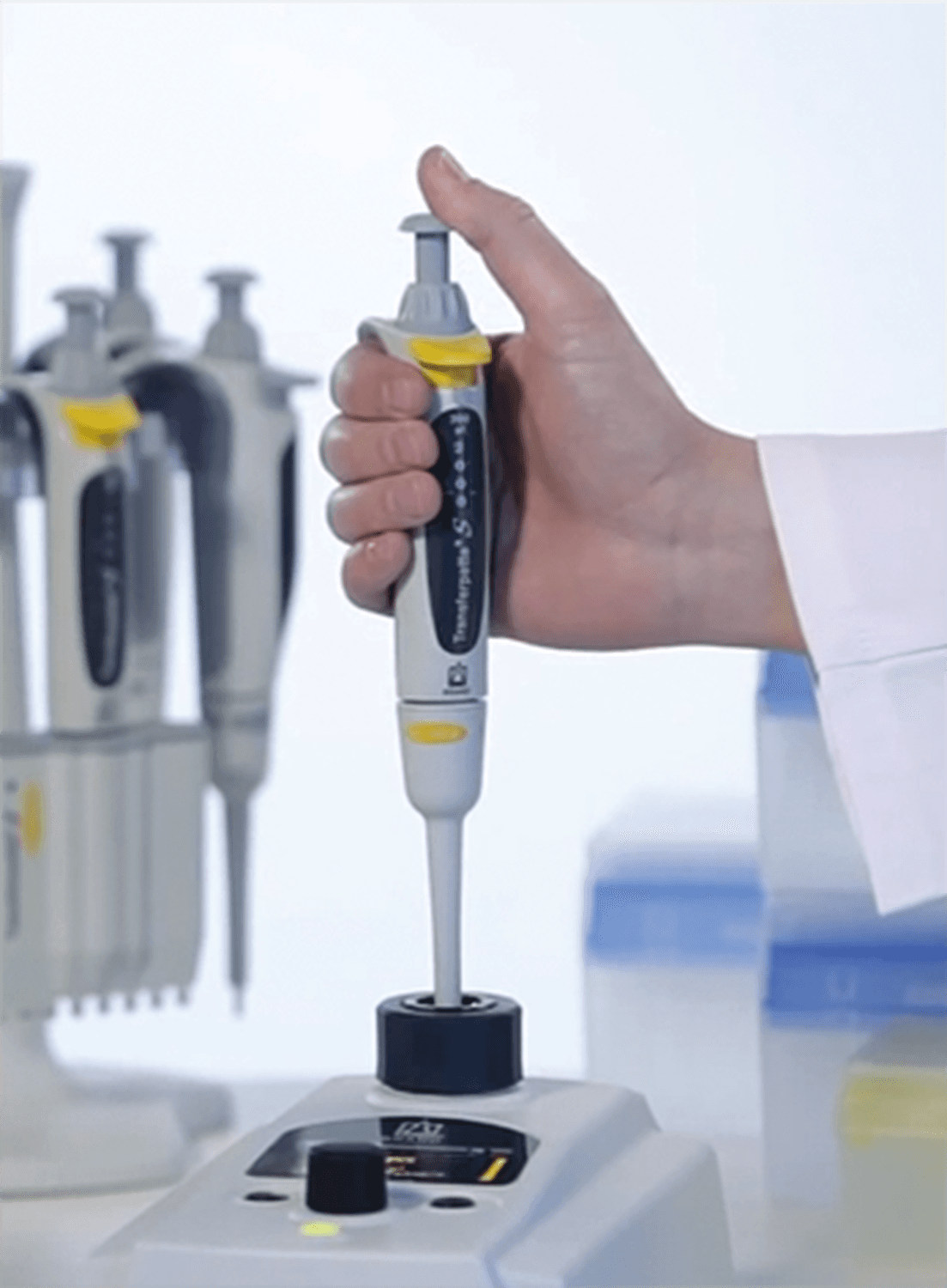 Contrôleur d'étanchéité pour micropipettes PLT unit
