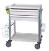 Guéridon Agily 600x400 équipé de : 1 tablette supérieure en thermoplastique 1 tablette inférieure en thermoplastique 2 tiroirs H. 115 mm avec glissières 4 rails normalisés 1 casier de rangement 1 support récupérateur d’aiguilles 1 poubelle mobile double