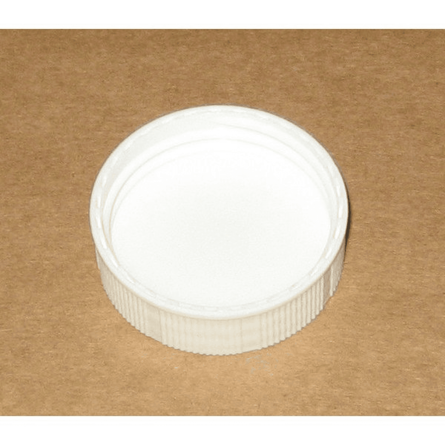 Cape en polypropylène blanche diamètre 40mm avec joint Triseal