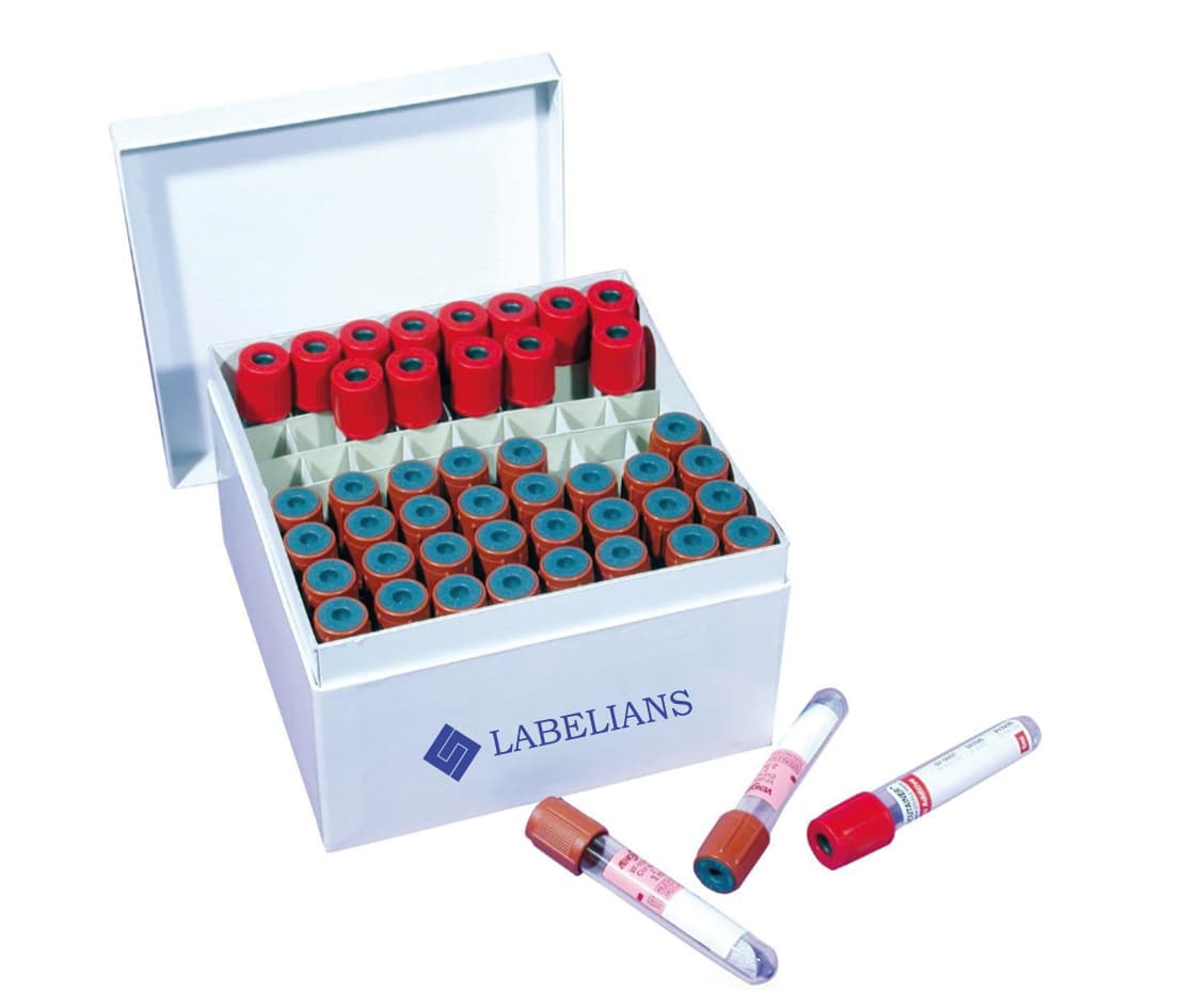 Cryoboîte en carton hydrophobe blanche pour 64 tubes à prélèvement de 5ml Labelians